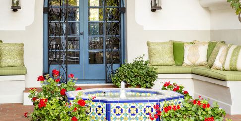 16 Stylish Small Patio Ideas and Examples from Designers